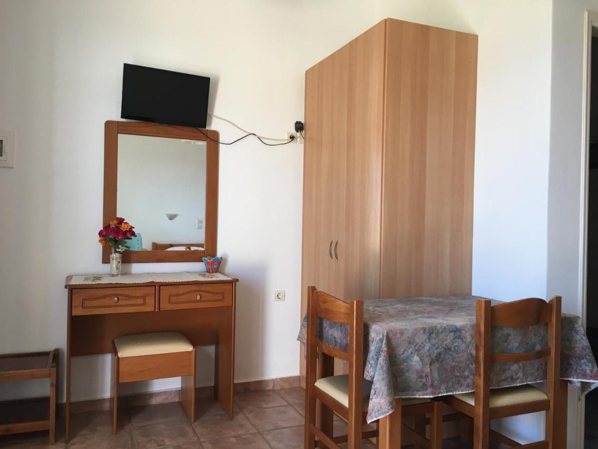 Diakofti Eugenia Travasarou Sea View Appartments מראה חיצוני תמונה