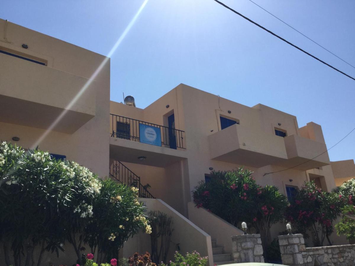 Diakofti Eugenia Travasarou Sea View Appartments מראה חיצוני תמונה