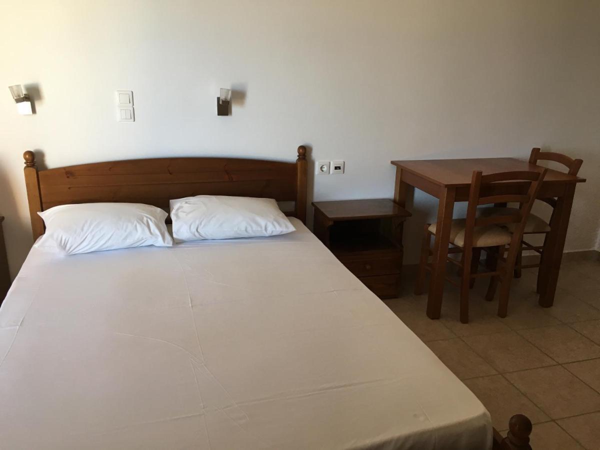 Diakofti Eugenia Travasarou Sea View Appartments מראה חיצוני תמונה