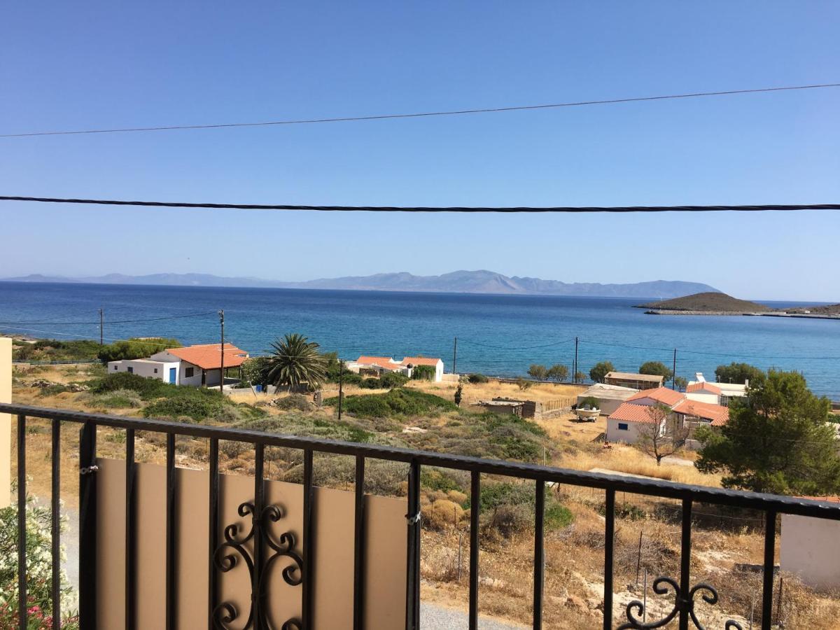 Diakofti Eugenia Travasarou Sea View Appartments מראה חיצוני תמונה