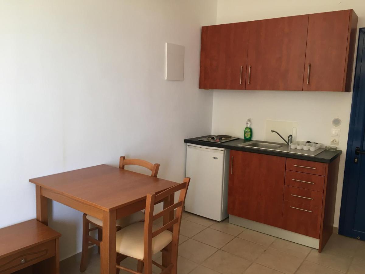 Diakofti Eugenia Travasarou Sea View Appartments מראה חיצוני תמונה