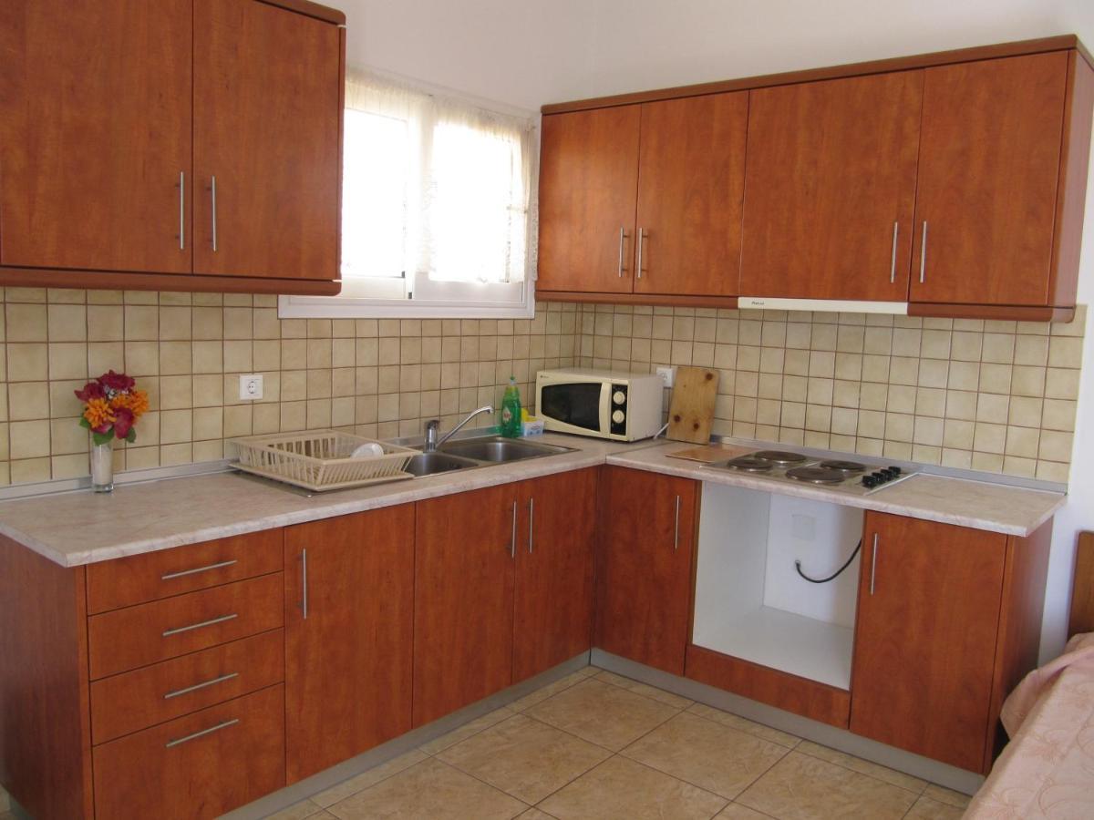 Diakofti Eugenia Travasarou Sea View Appartments מראה חיצוני תמונה