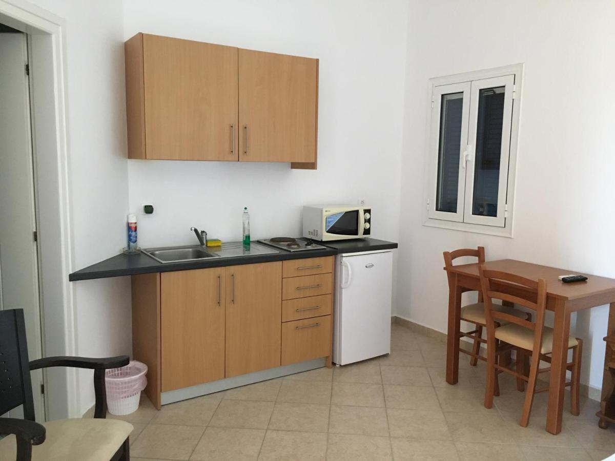 Diakofti Eugenia Travasarou Sea View Appartments מראה חיצוני תמונה