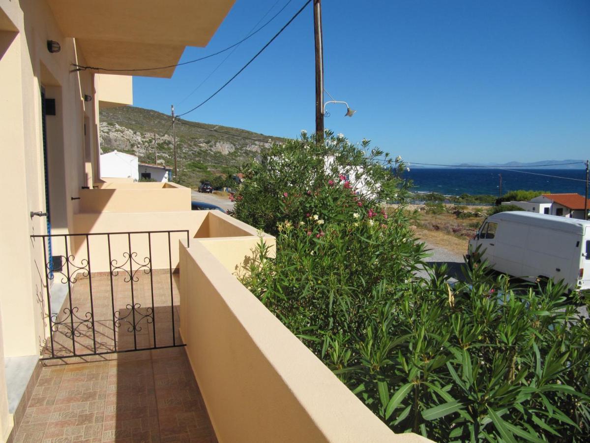 Diakofti Eugenia Travasarou Sea View Appartments מראה חיצוני תמונה